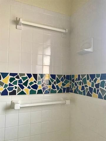 Building Photo - 5347 Lewis St