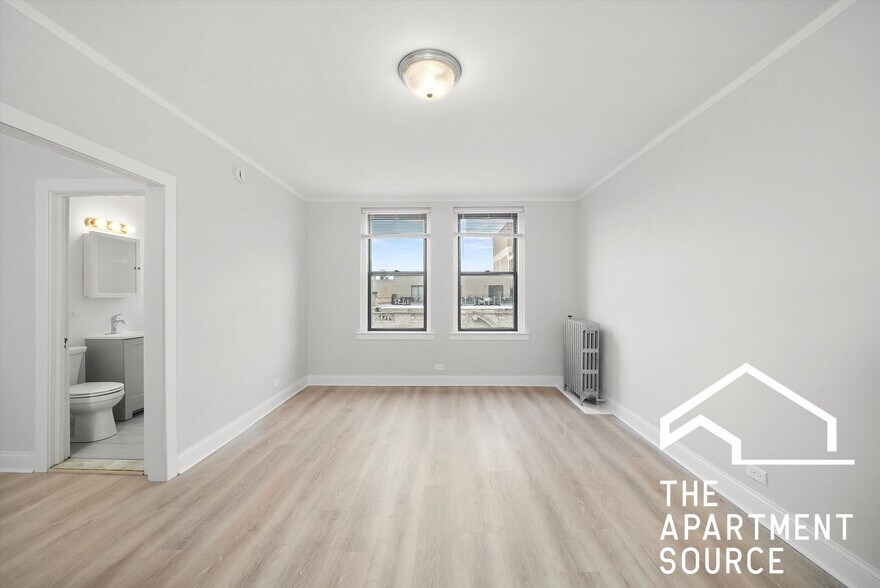 Building Photo - 2779 N Milwaukee Ave