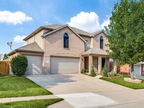 Building Photo - 6153 Bowfin Dr