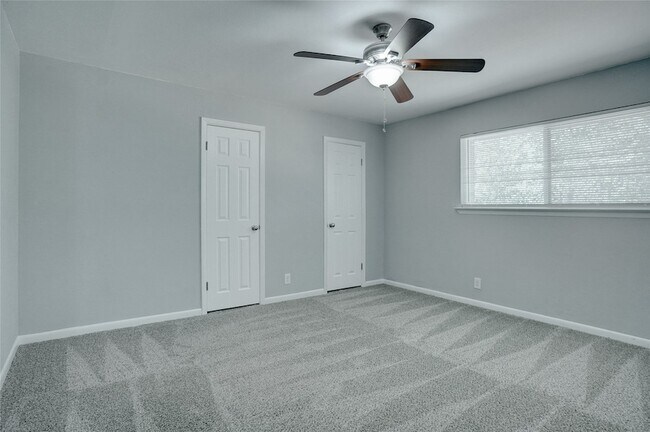 Building Photo - 1104 Shady Pine Ct