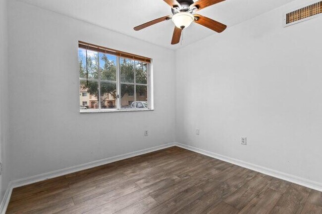 Building Photo - 3780 N Jog Rd