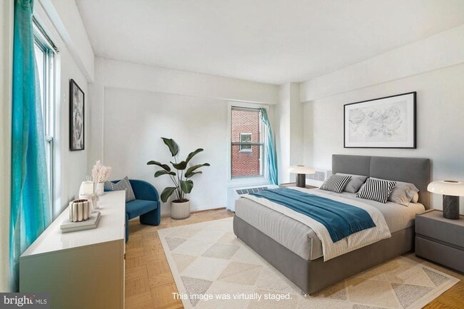 Building Photo - 2500 Q St NW