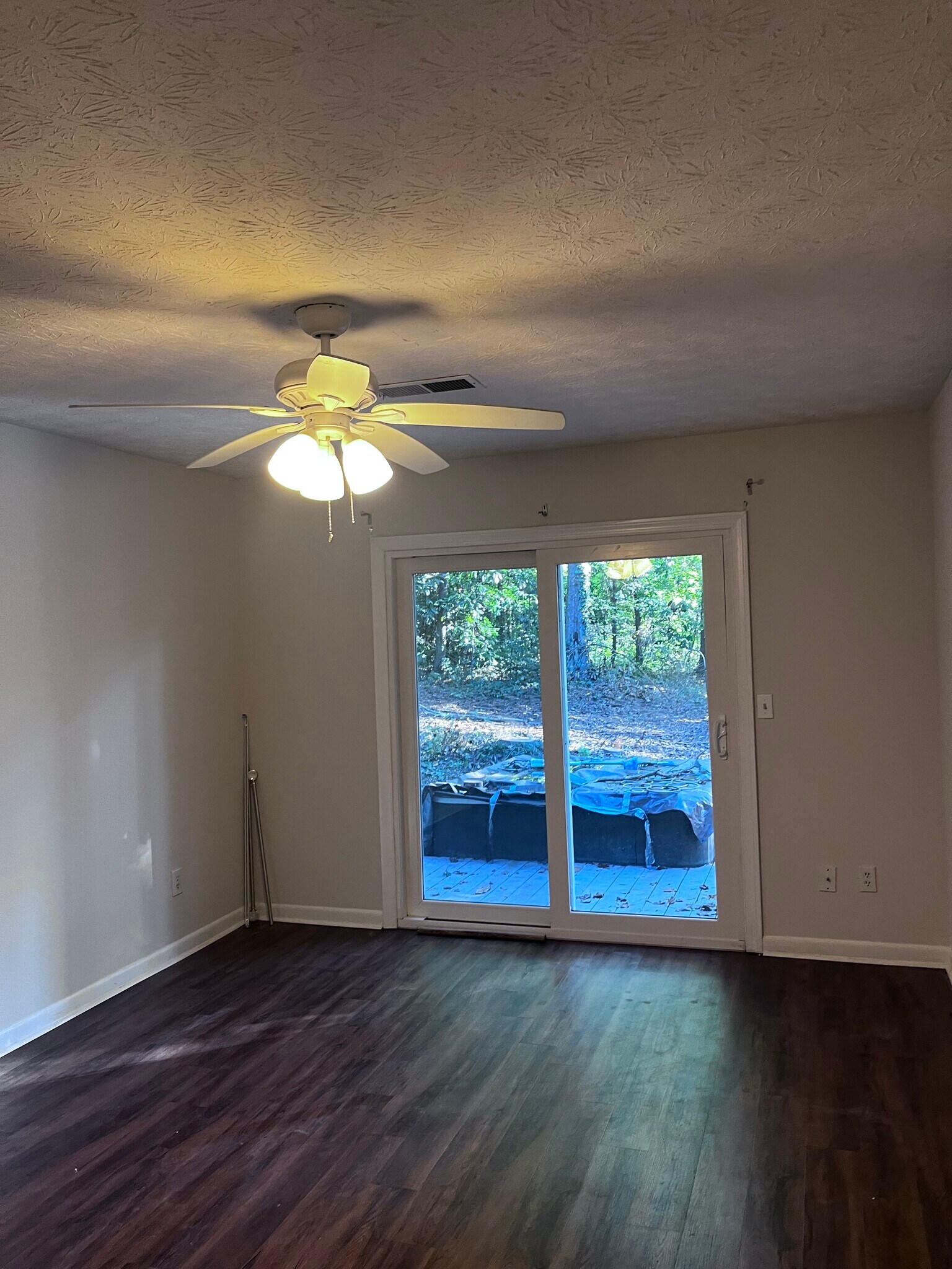 Building Photo - 2288 Paces Ferry Rd SE