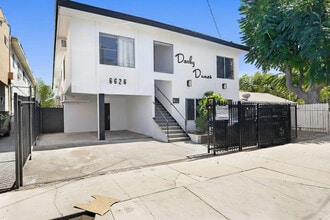 Building Photo - Darby Dunes