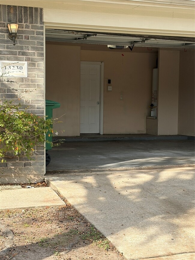 Building Photo - 13230 Montclair Point Ct