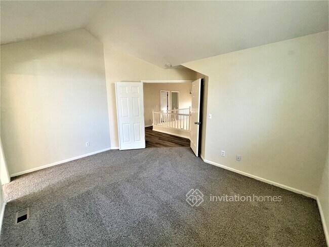 Building Photo - 839 E 133rd Ave