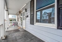 Building Photo - 331 Locust St