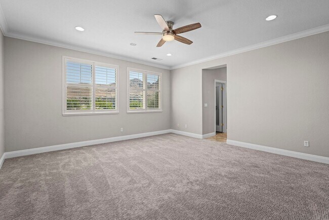 Building Photo - Stunning Like New South Reno 4 Bedroom