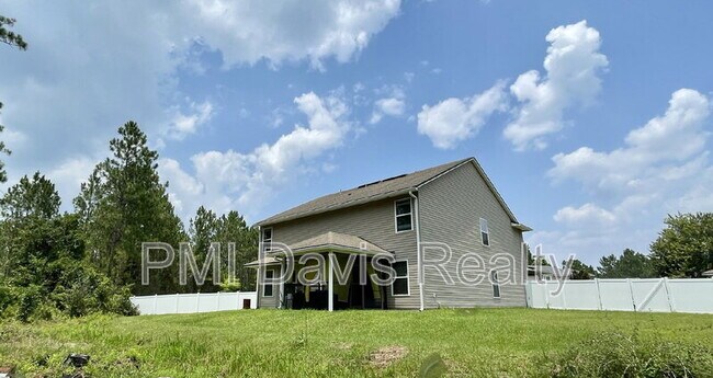 Building Photo - 11814 Lindsey Lake Drive