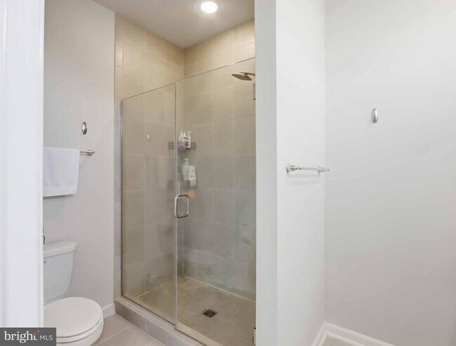 Building Photo - 3289 Watershed Blvd