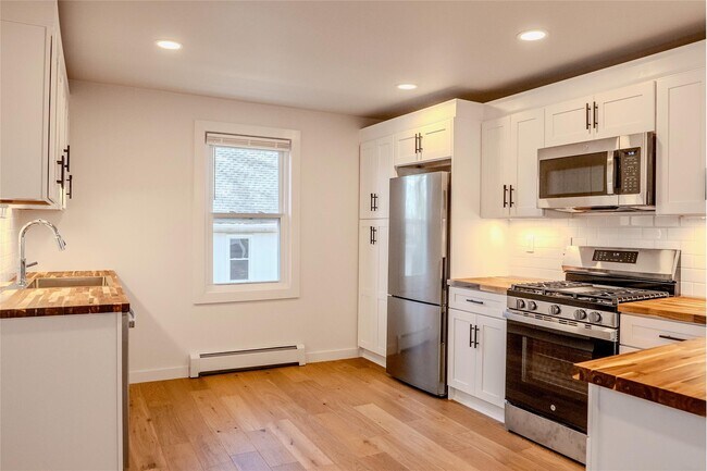Building Photo - 22 Mackey Ave