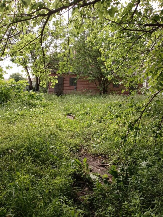 Building Photo - OWNER Finance Home with 10% DOWN