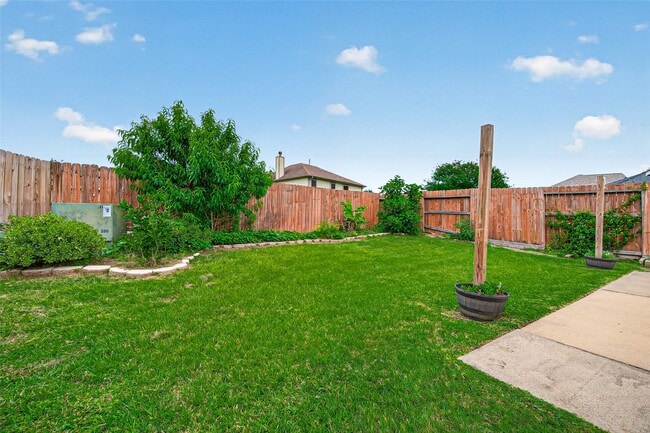 Building Photo - 16238 Ranchland Ln