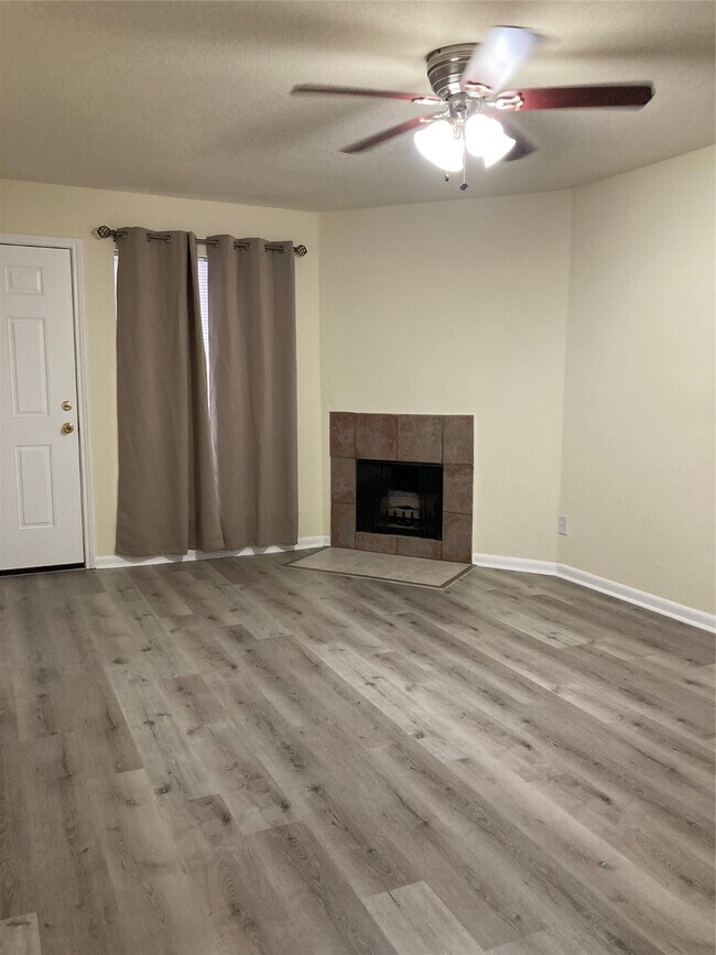 Building Photo - 2601 S Braeswood Blvd