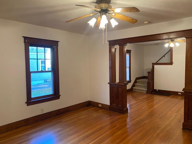 Living Room - 32 Grand Blvd