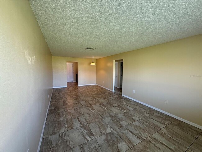 Building Photo - 2744 Botts Landing Rd
