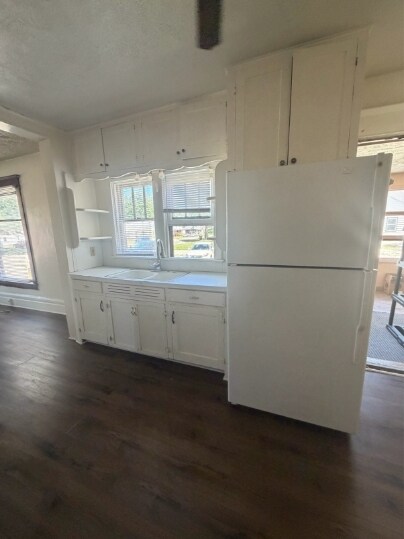 Building Photo - 4245 Holt Rd