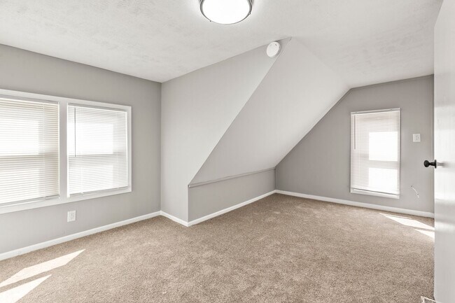 Building Photo - 3940 Arbor