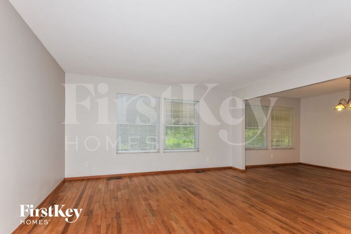 Building Photo - 11259 Prentice Dr