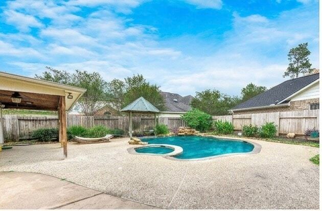 Building Photo - 15119 Shady Gate Ct