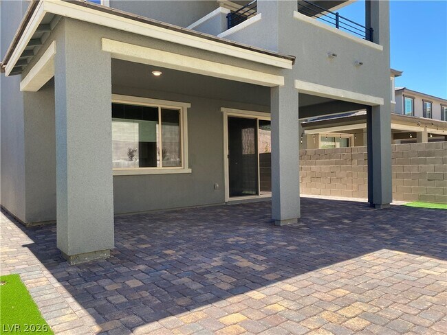 Building Photo - 355 Wind Poppy St