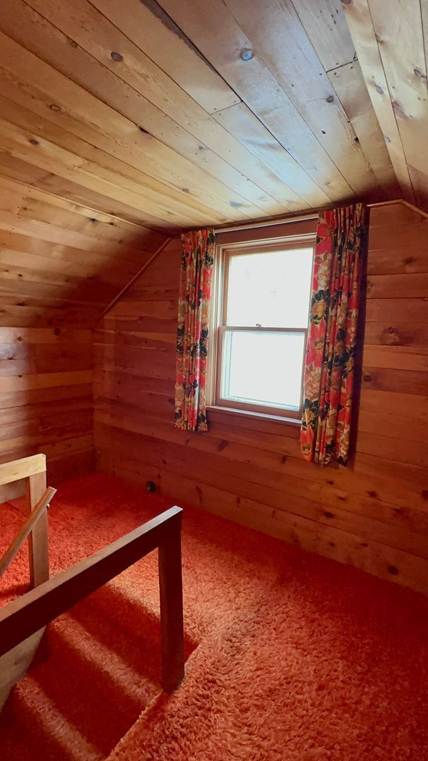 Building Photo - Charming South Bend Home full of Character! RV Parking!