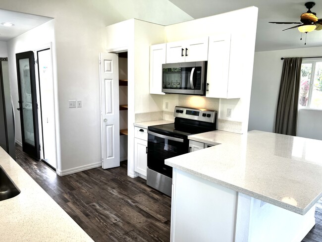 Building Photo - 16-2083-2083 Anthurium Dr