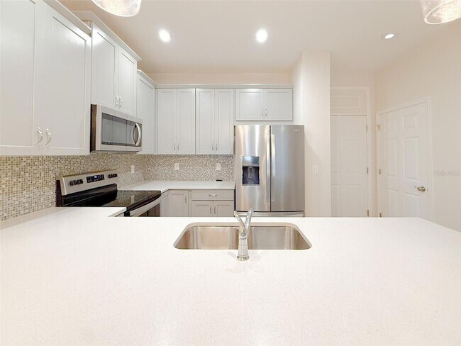 Building Photo - 2459 Varenna Loop