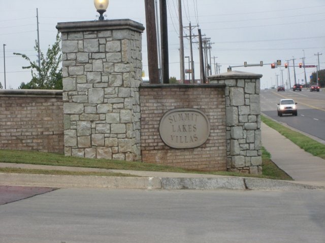 Building Photo - 219 Boulevard Du Lac