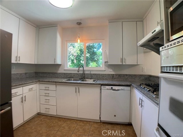 Building Photo - 3151 Newell Dr