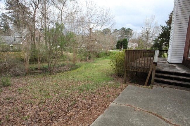 Building Photo - 3Bed/2Bath Residential House Available in August!