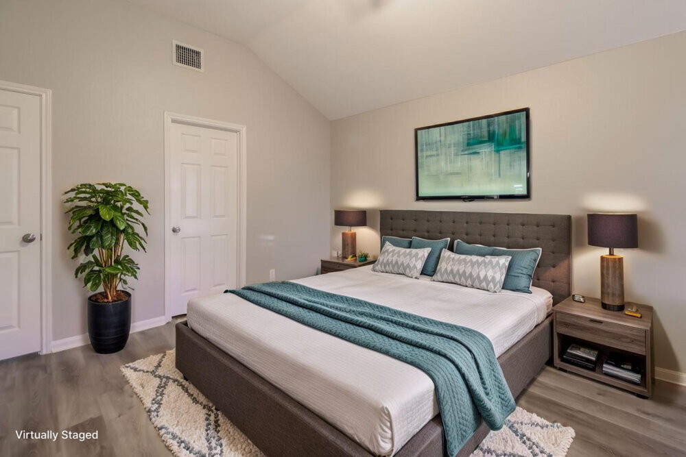 Building Photo - 21203 Grand National Ave