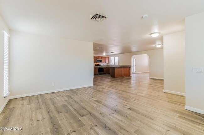 Building Photo - 1530 W Boise Pl