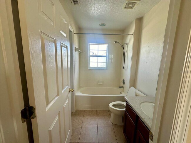 Building Photo - 6112 Chapledale Dr