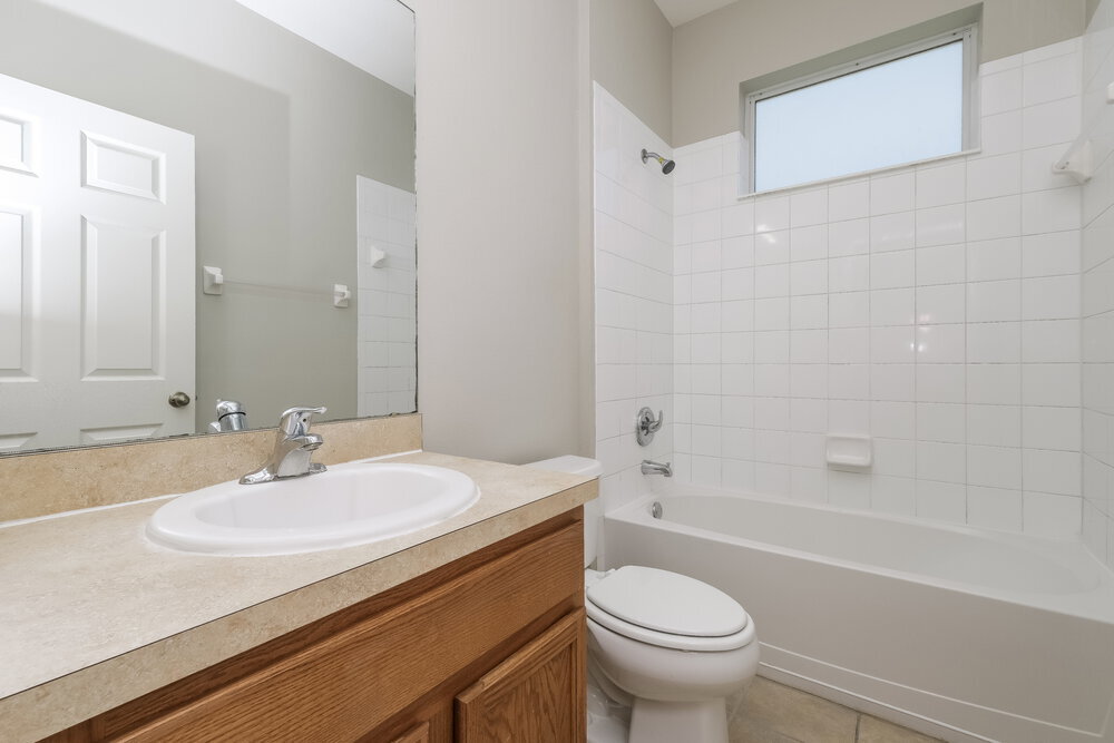 Building Photo - 1031 Windton Oak Dr