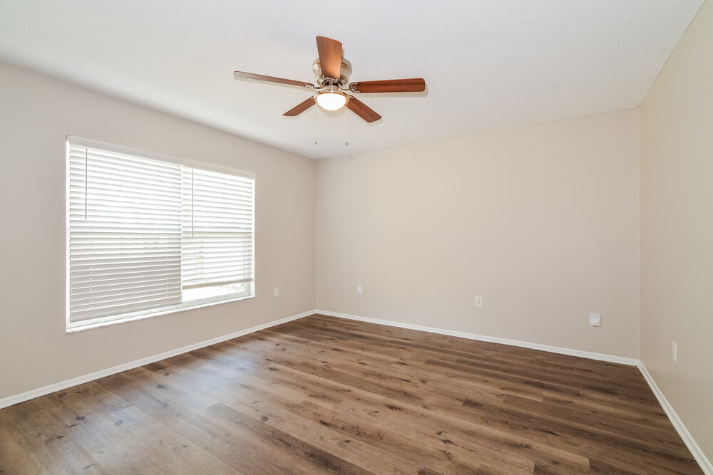 Building Photo - 3137 Holland Dr