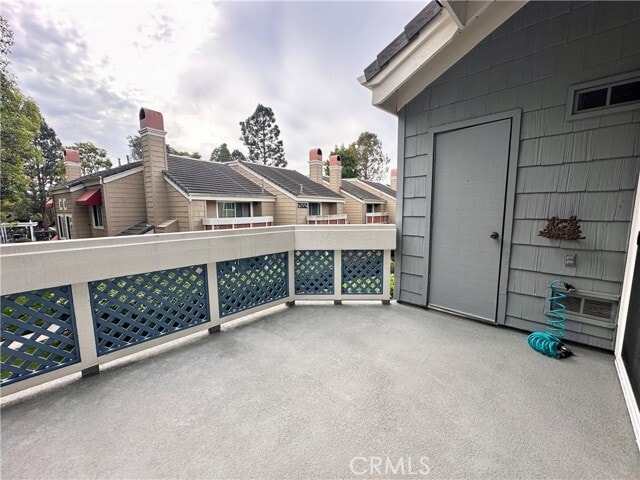 Building Photo - 7562 Seaspring Dr