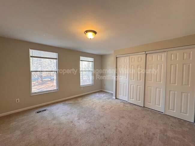 Building Photo - 104 Benedict Ln