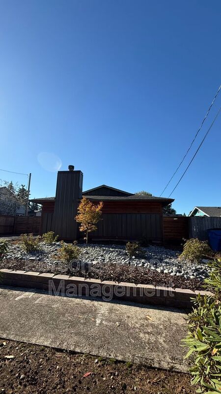 Building Photo - 3206 X St