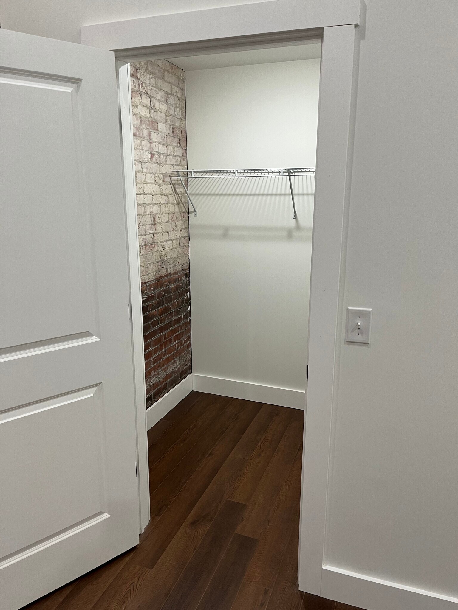 Building Photo - 174 Park Ave