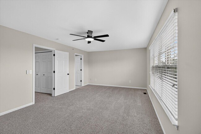 Building Photo - 379 Cherry Orchard Rd