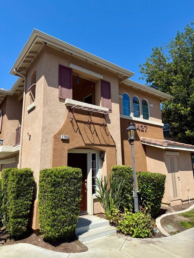 Primary Photo - Beautiful Condo Available in Murrieta