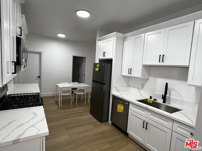 Building Photo - 2101 Bonsallo Ave