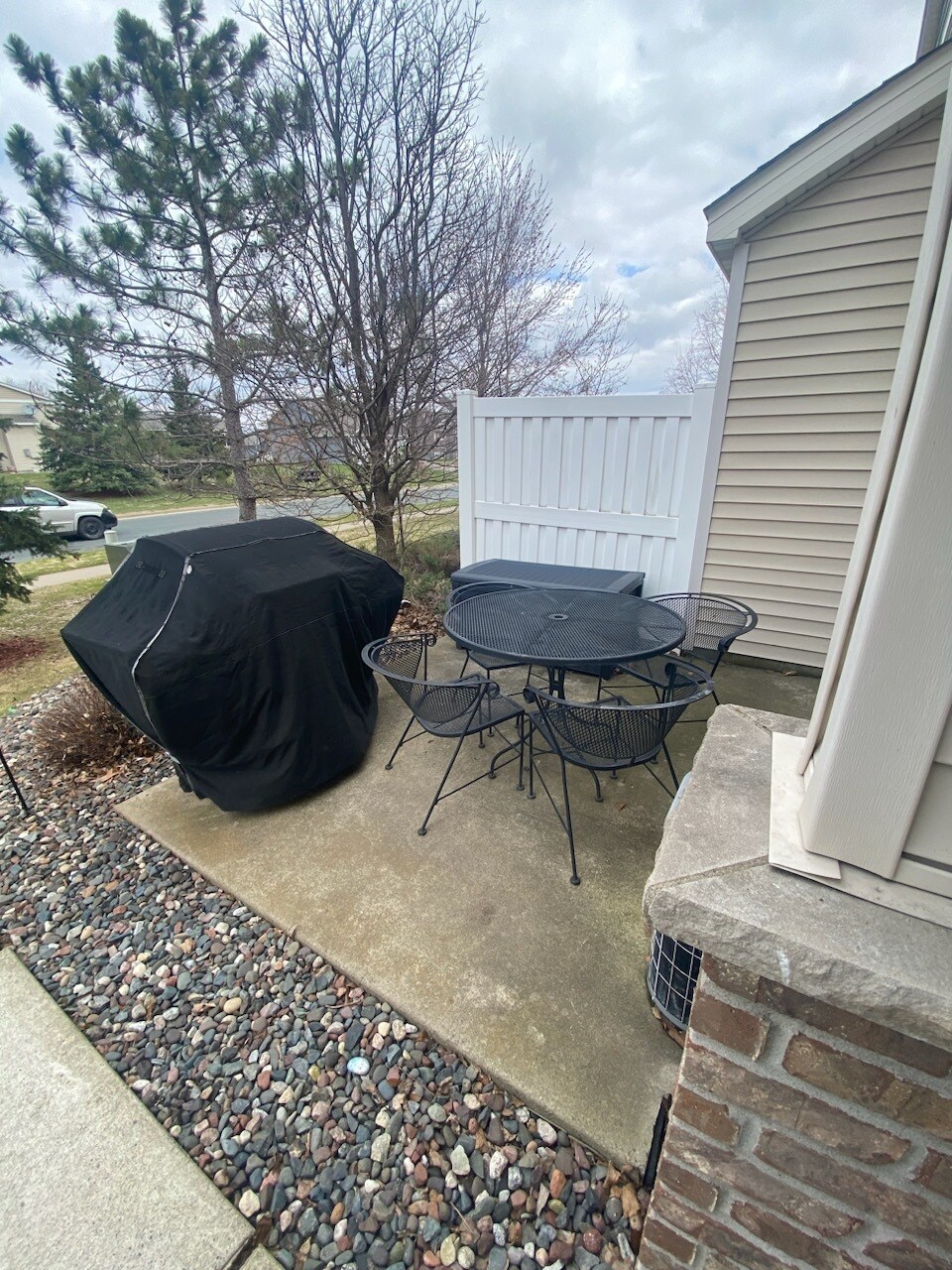 Building Photo - 11177 77th St NE