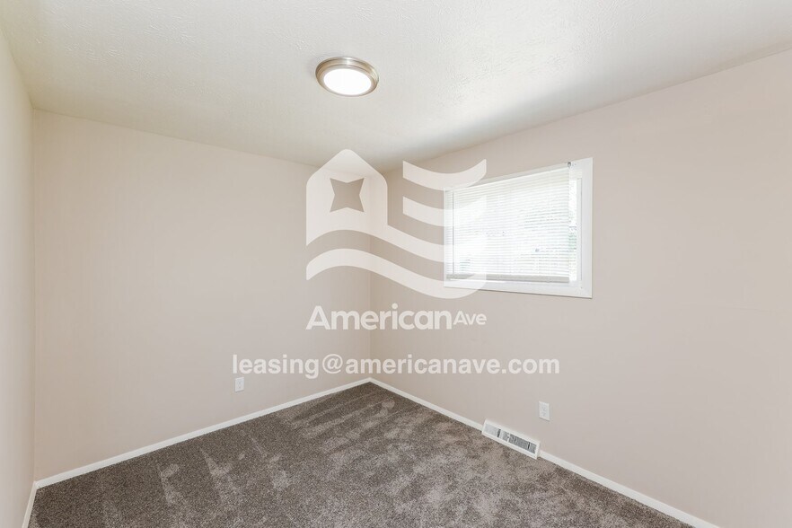 Building Photo - 12006 Erwin Ave