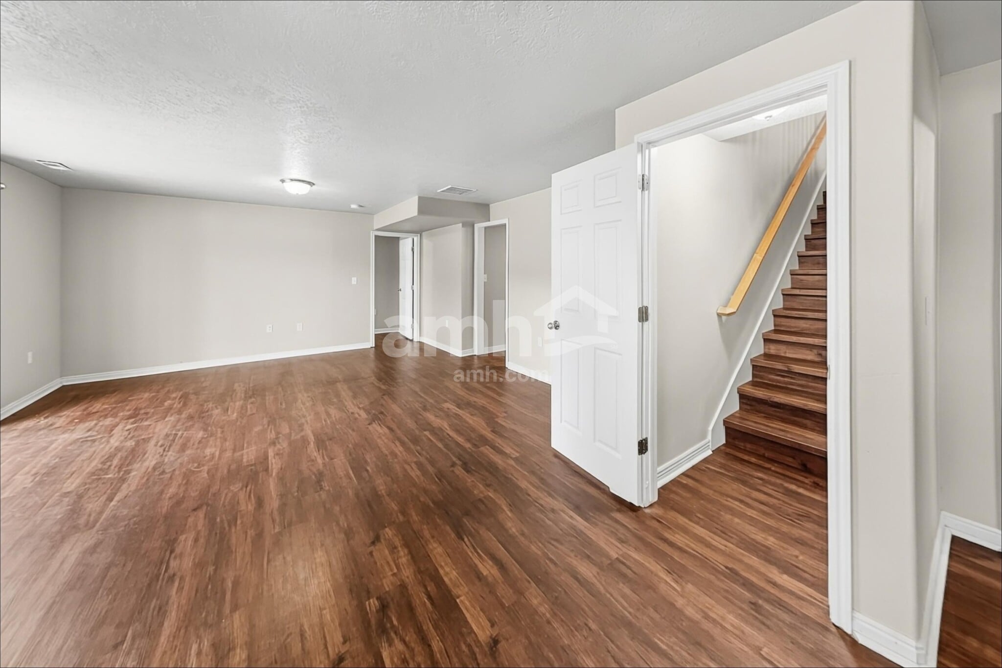Building Photo - 2530 Cimmaron Dr