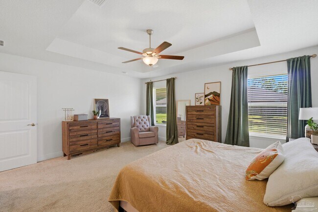 Building Photo - 5725 Montauk Wy