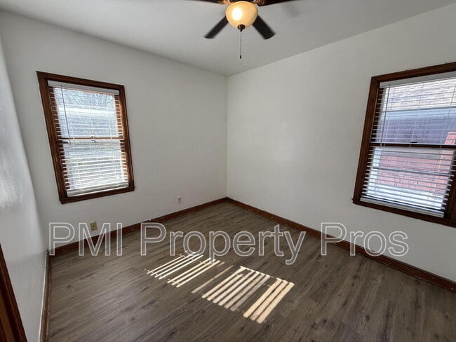 Building Photo - 2821 N 57th St