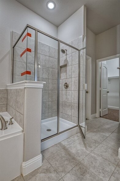 Building Photo - 207 Gardenia Dr