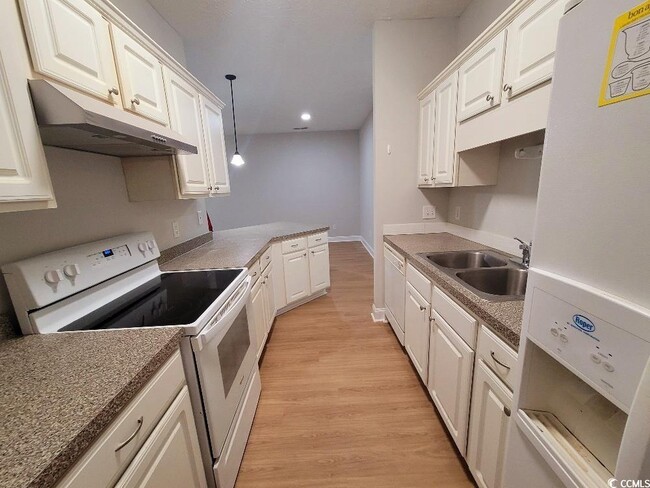 Building Photo - 112 Westhaven Dr